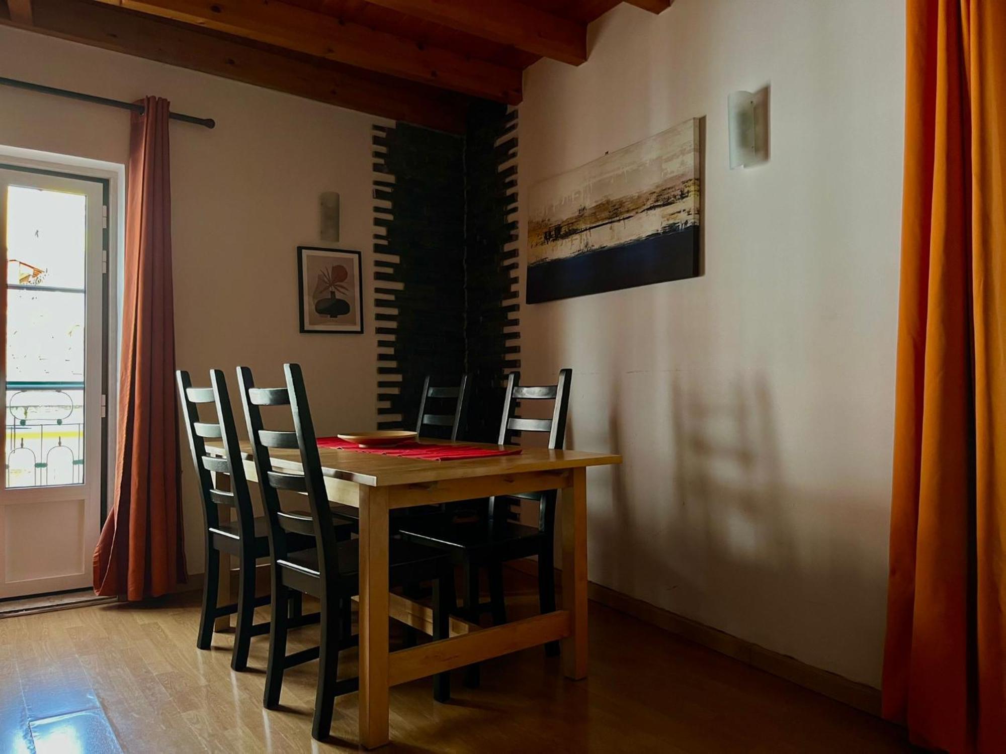 Travessa da Madalena - 2 Bedroom Apartment Lisbona Esterno foto