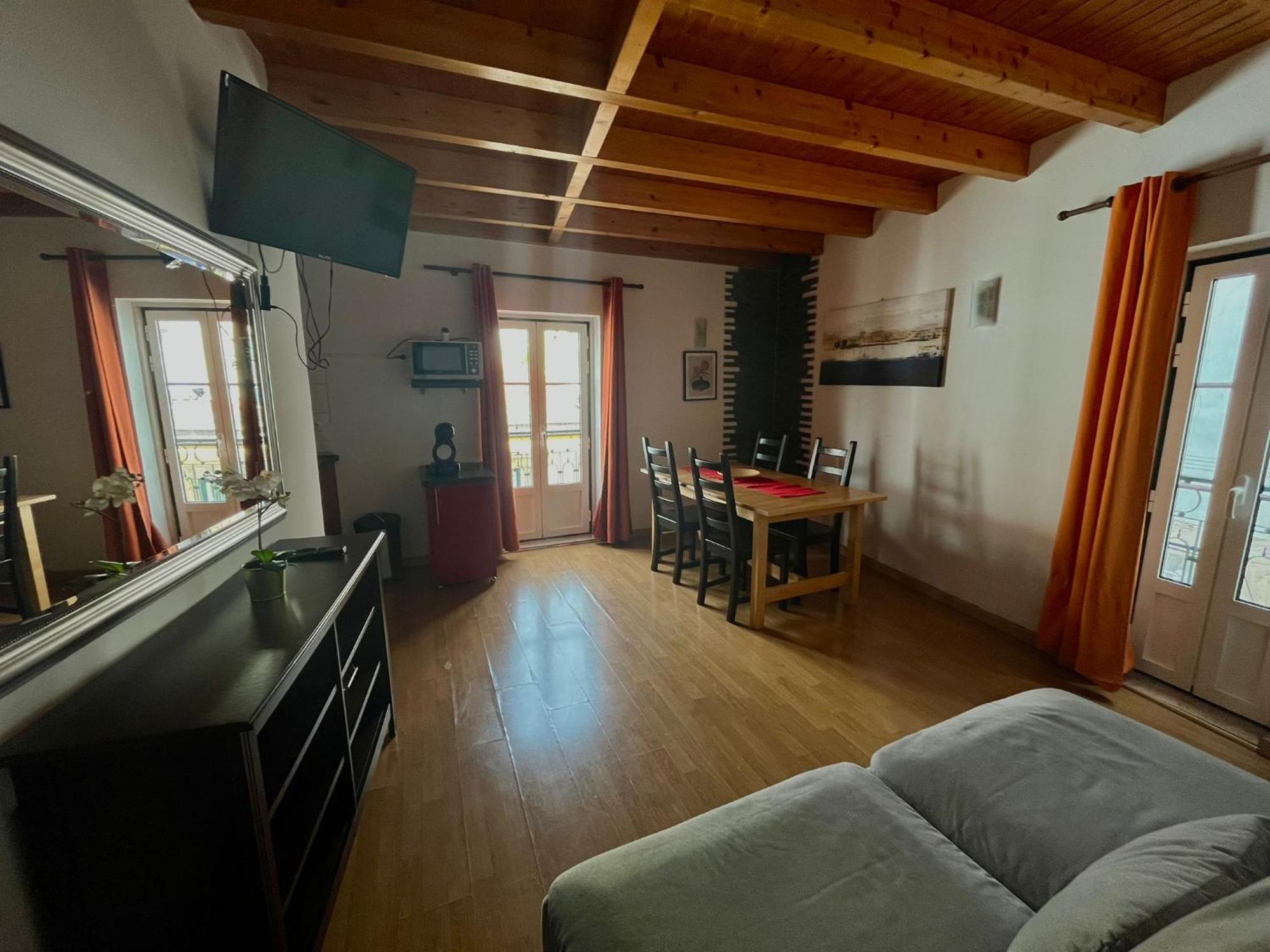 Travessa da Madalena - 2 Bedroom Apartment Lisbona Esterno foto